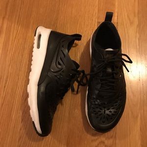 GREAT CONDITION Nike Air Max Thea